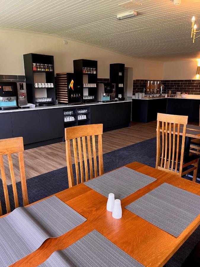 Beaufort Park Hotel Mold Eksteriør bilde