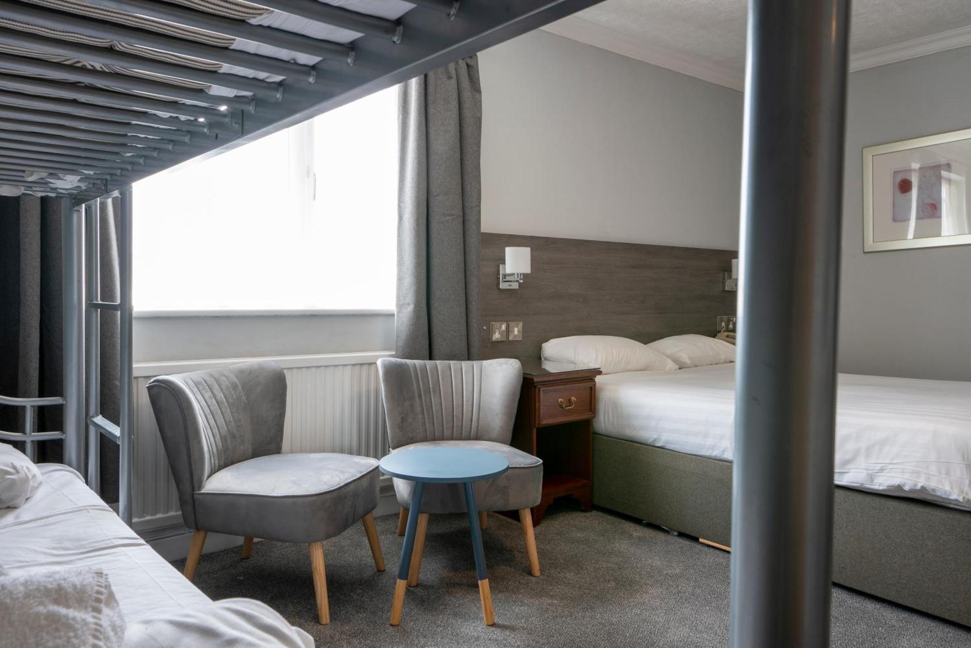 Beaufort Park Hotel Mold Eksteriør bilde