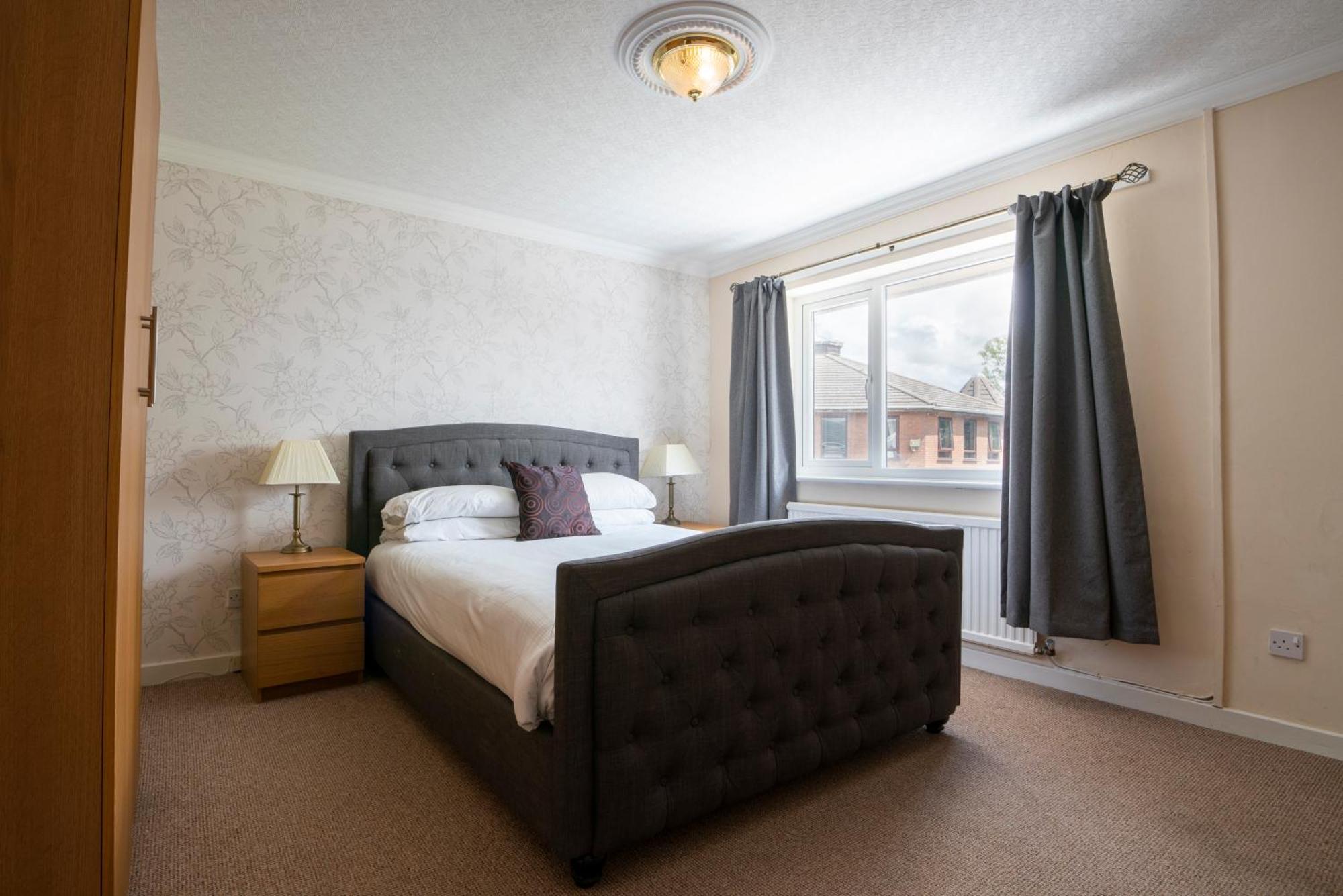 Beaufort Park Hotel Mold Eksteriør bilde